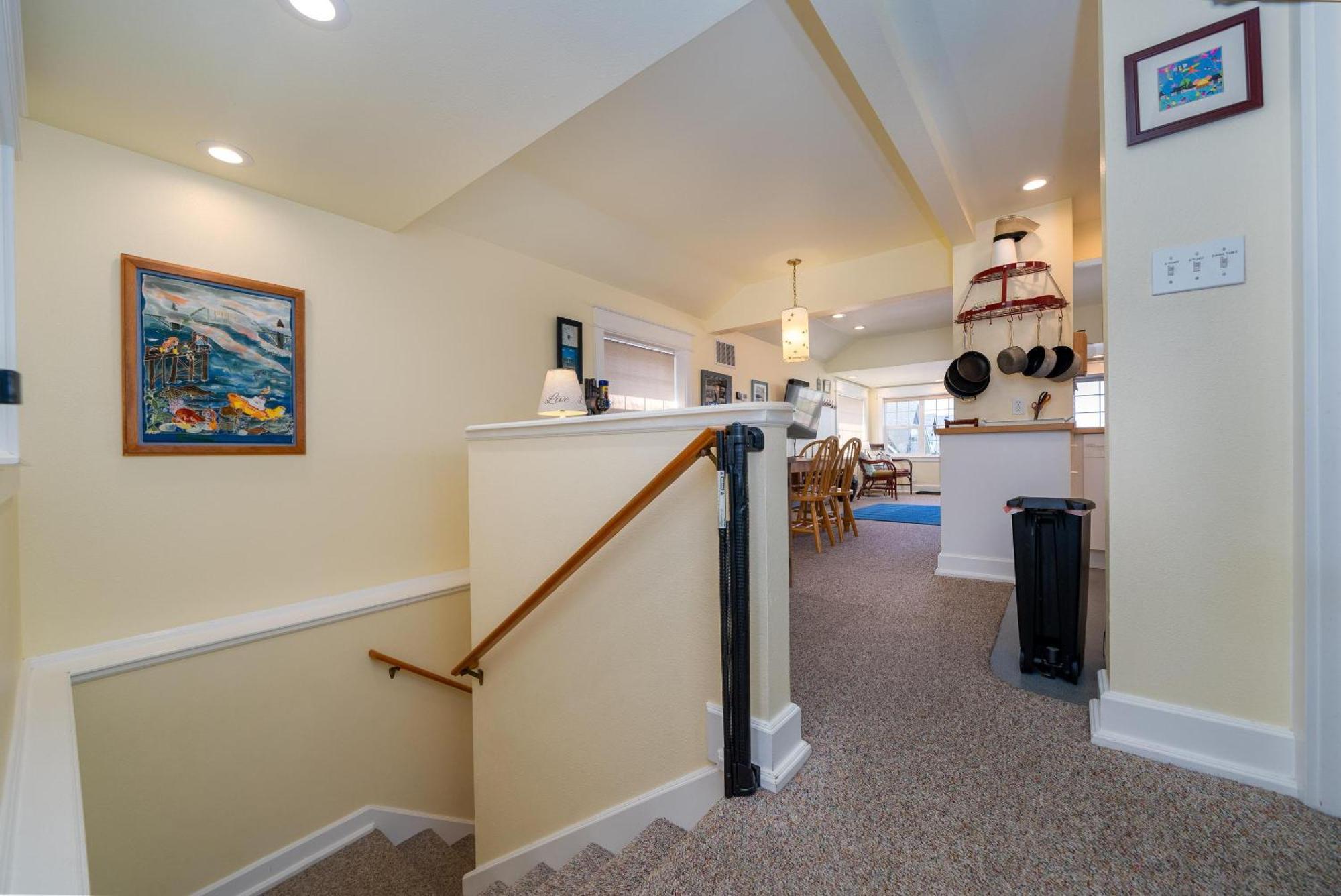 Nyevana Beach House Newport Exterior photo