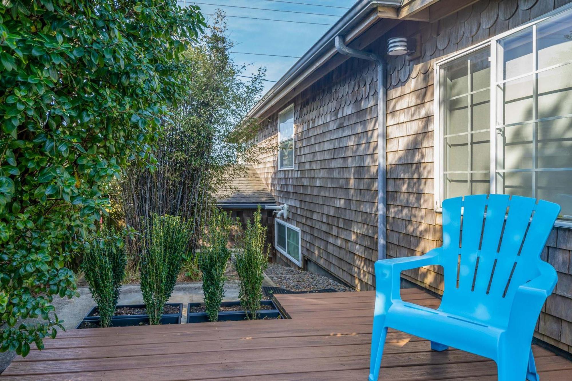 Nyevana Beach House Newport Exterior photo