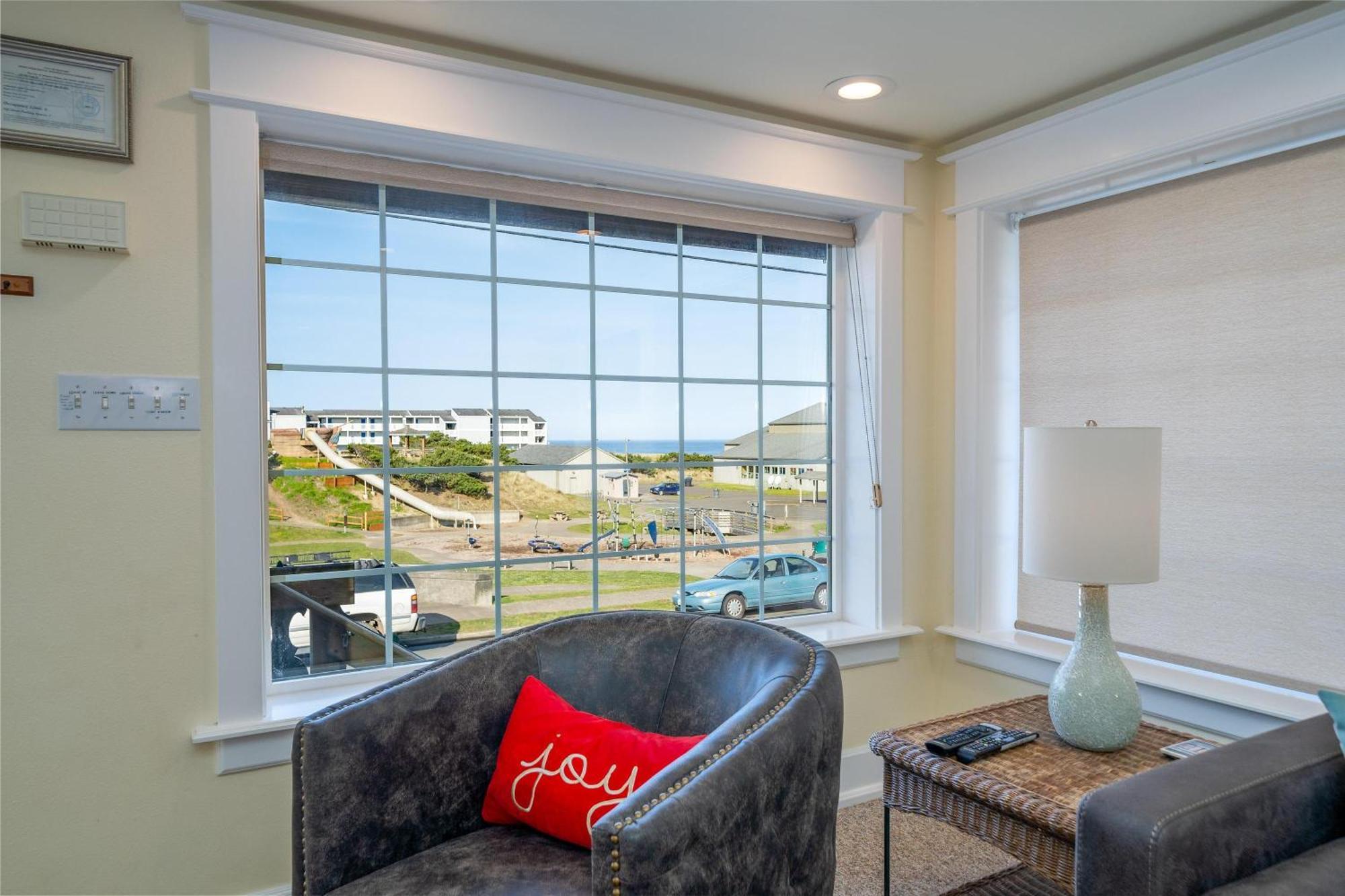 Nyevana Beach House Newport Exterior photo